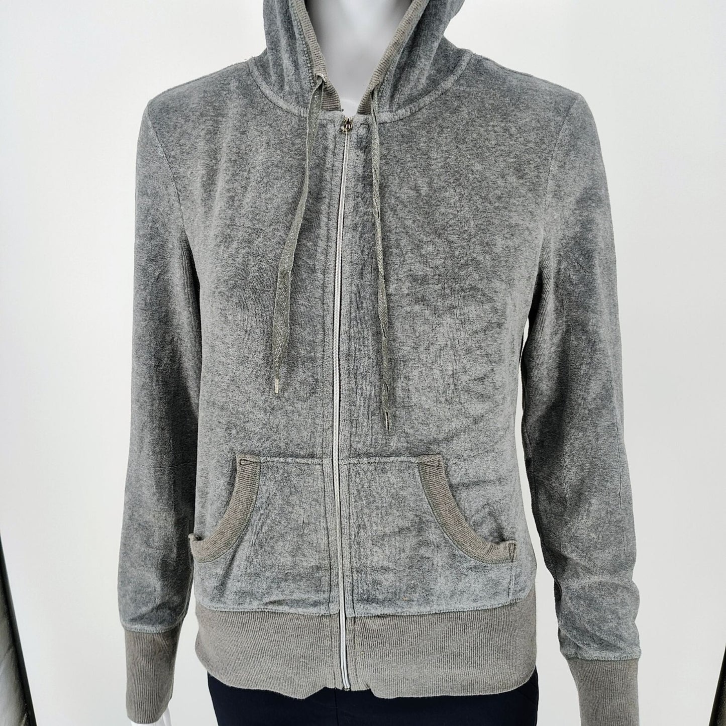 2010s Victoria's Secret VSX Sexy Sport Grey Zip-Up Hoodie Jacket (Small)