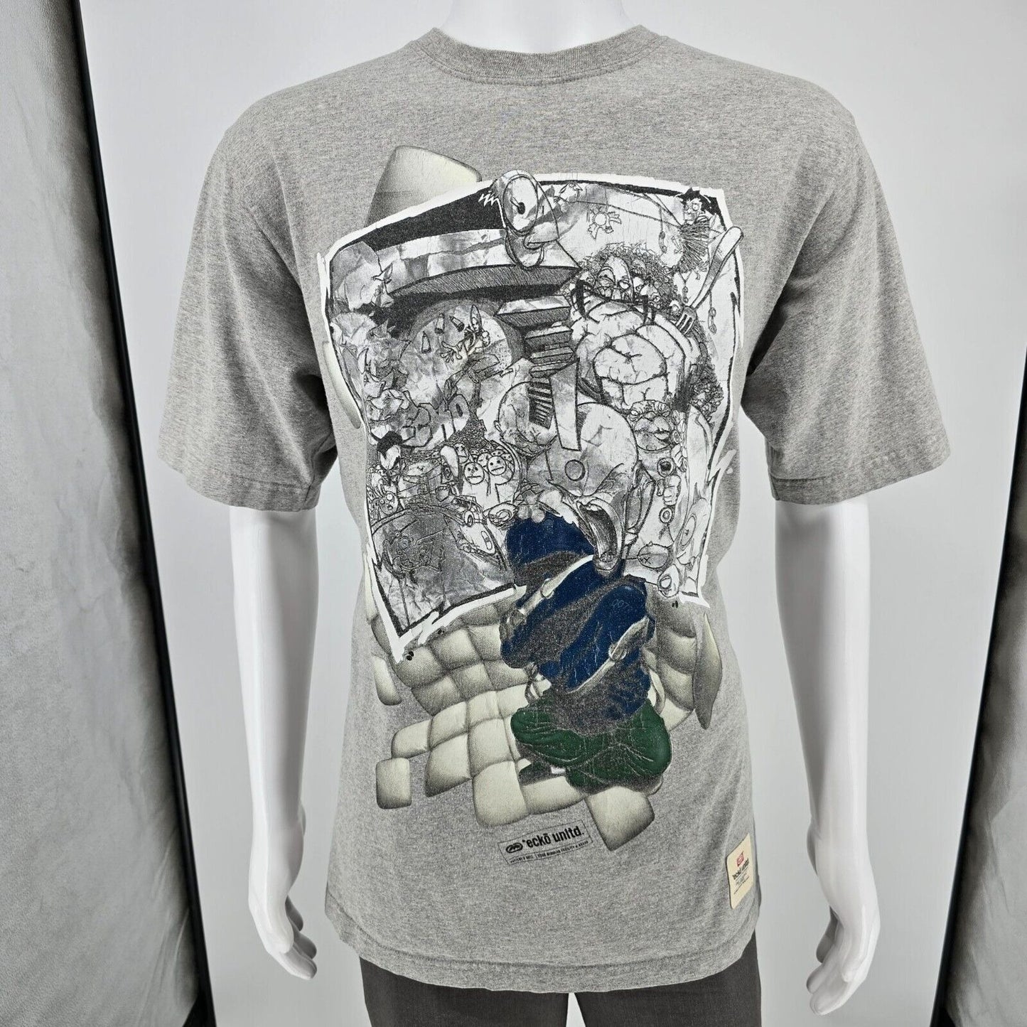Vintage Y2K Streetwear Ecko Unltd. Large Print Graffiti Graphic T-Shirt (L)
