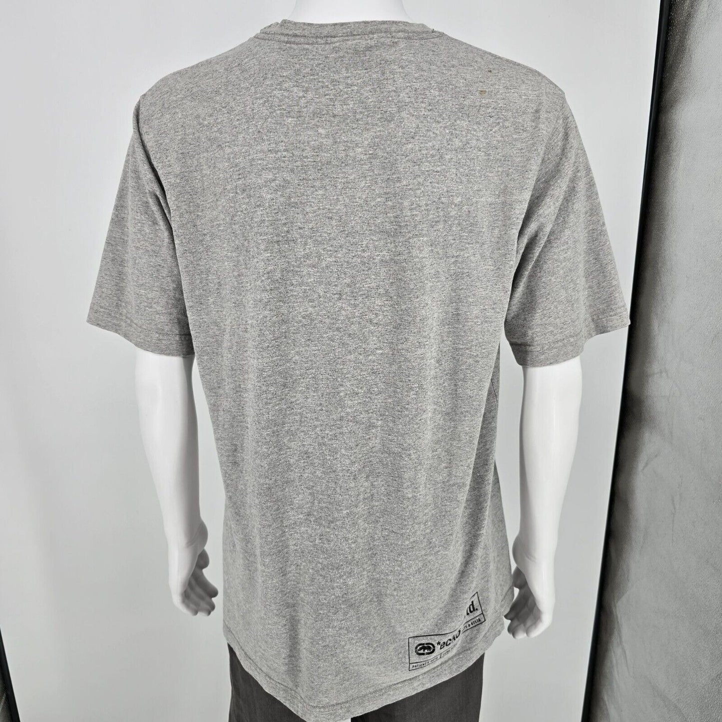Vintage Y2K Streetwear Ecko Unltd. Large Print Graffiti Graphic T-Shirt (L)