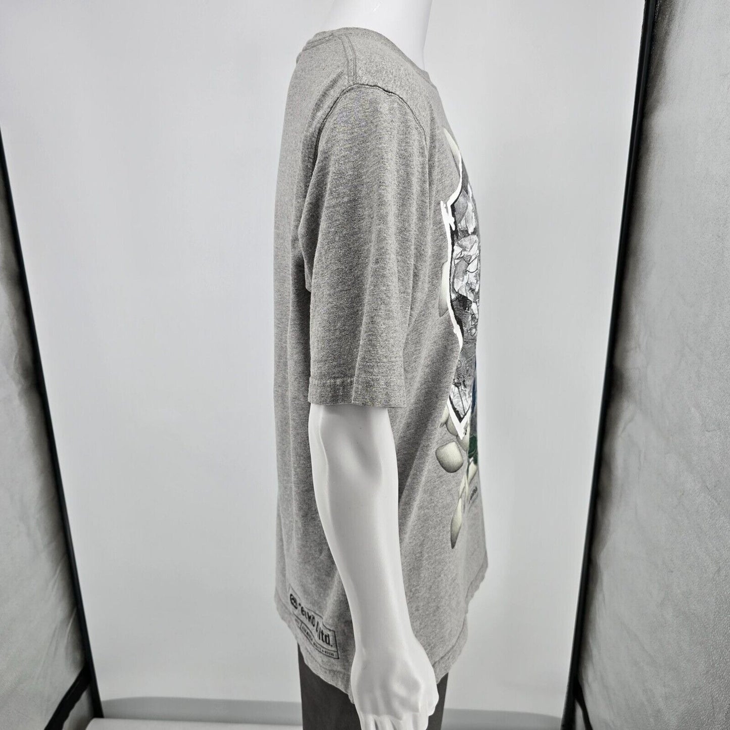 Vintage Y2K Streetwear Ecko Unltd. Large Print Graffiti Graphic T-Shirt (L)
