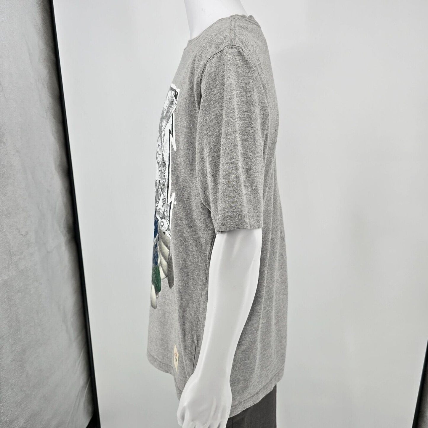 Vintage Y2K Streetwear Ecko Unltd. Large Print Graffiti Graphic T-Shirt (L)