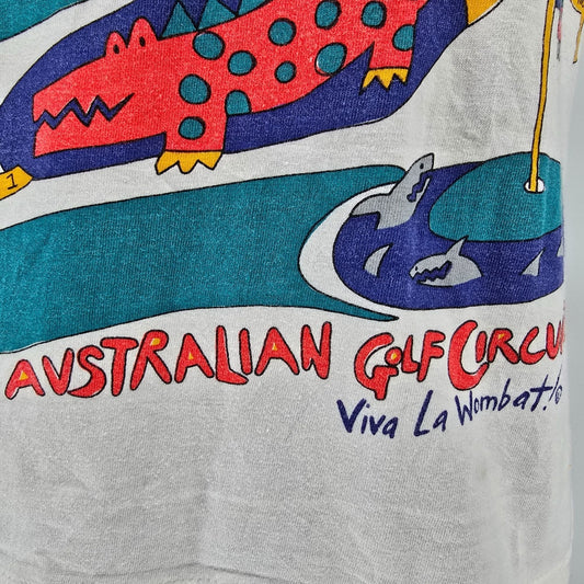 Vintage 1990s Viva La Wombat Australian Golf Circuit All Over Print T-Shirt (L)