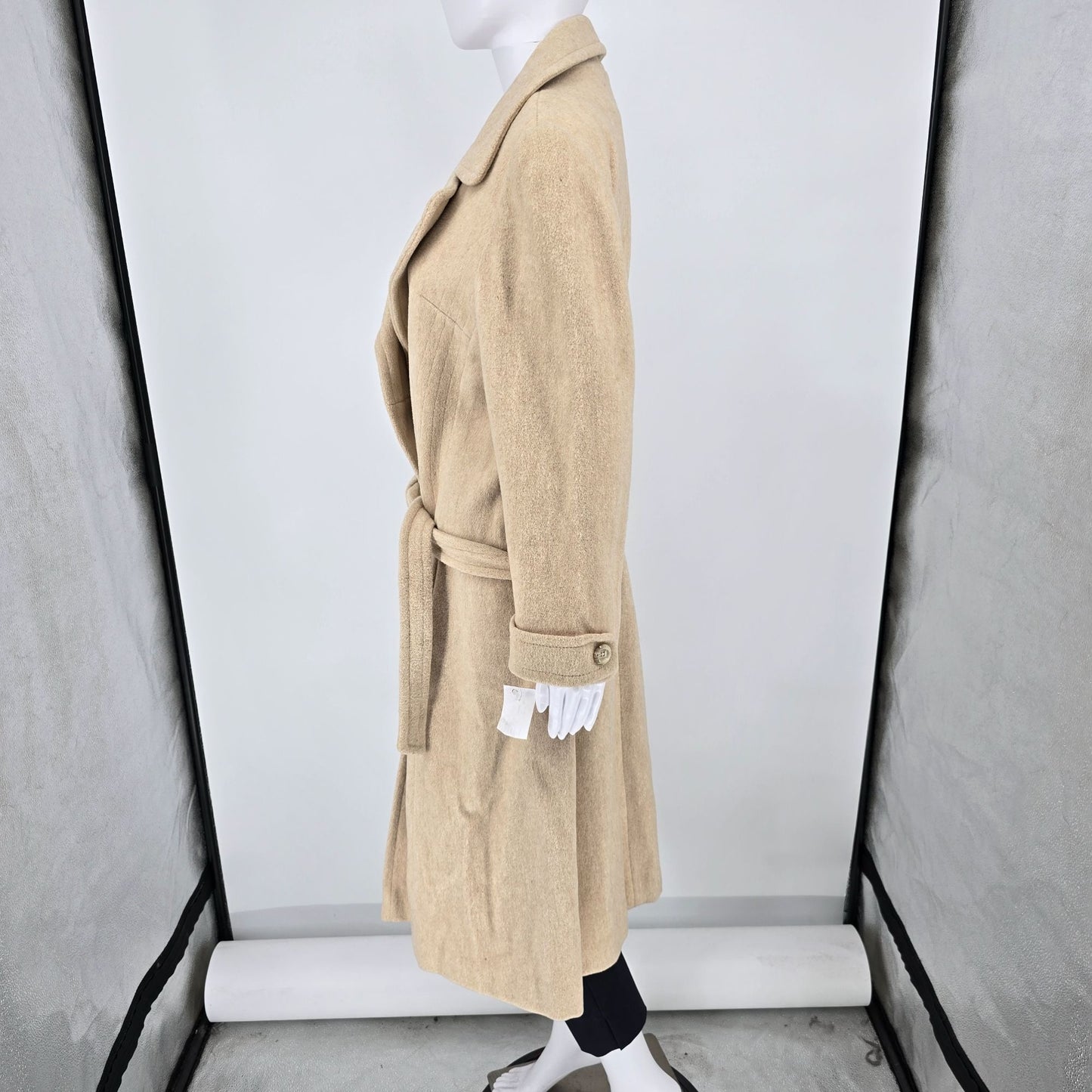 Vintage 1970s Briarlee New York Union Made Camel-Tone Belted Wrap Coat (Large)