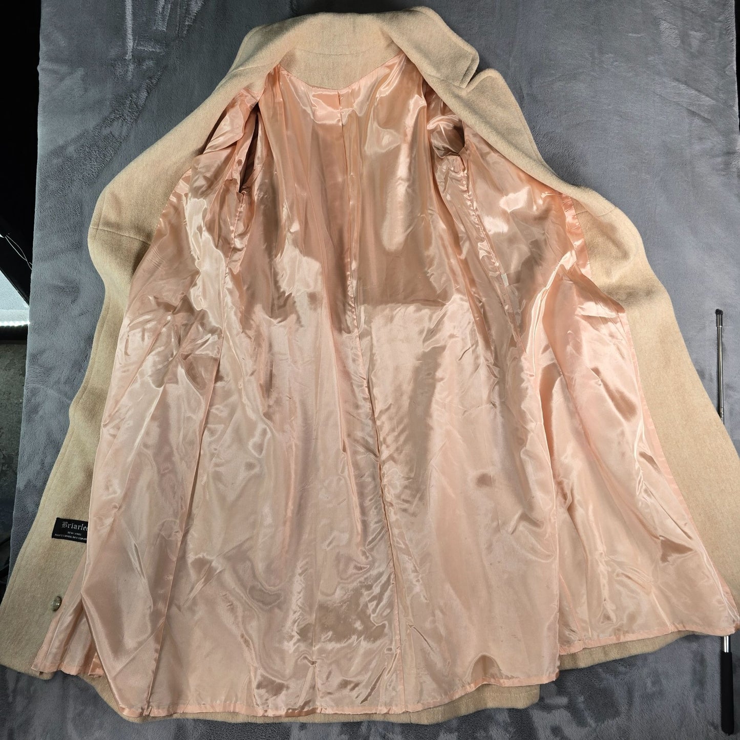 Vintage 1970s Briarlee New York Union Made Camel-Tone Belted Wrap Coat (Large)