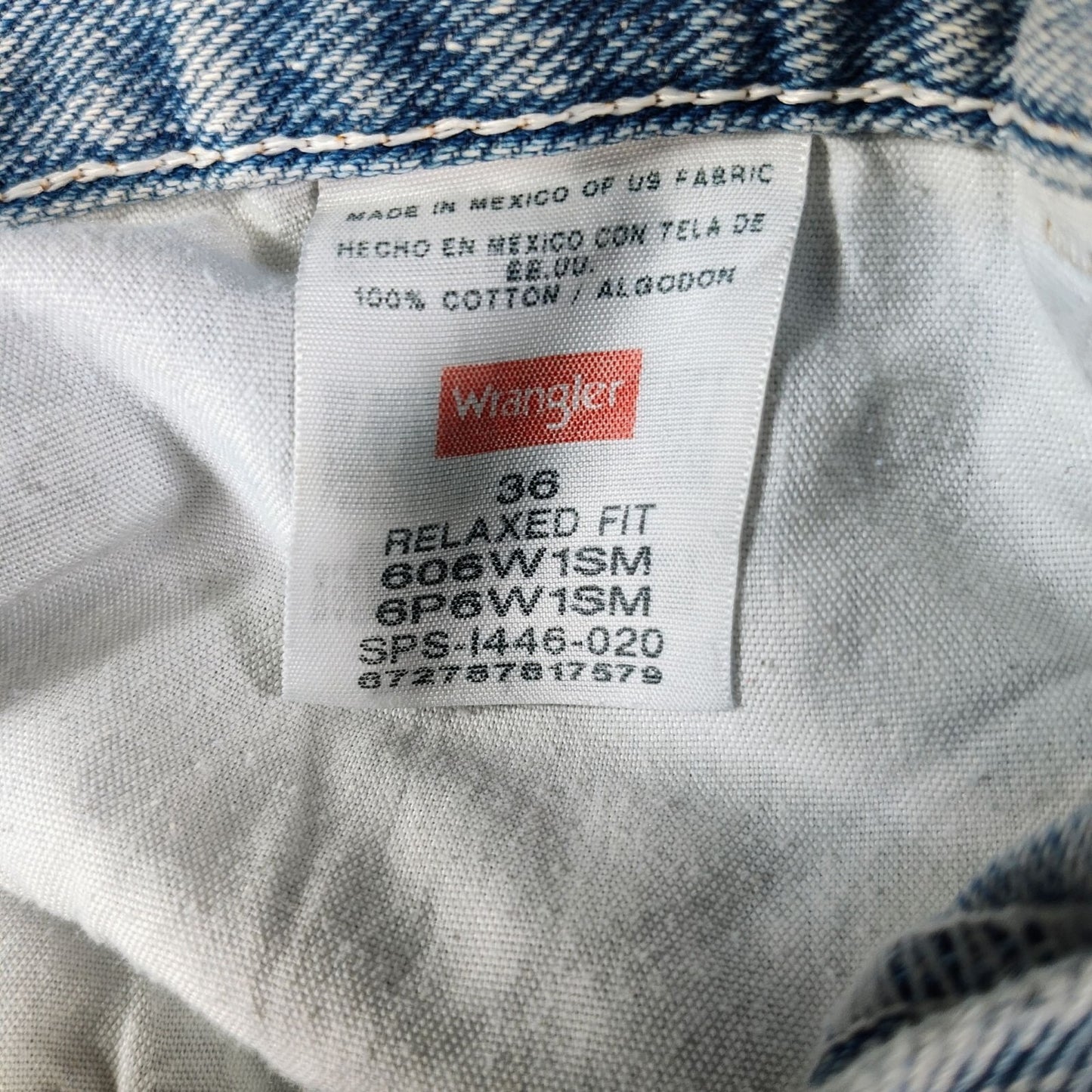 Wrangler Y2K Men's Five Star Premium 5-pocket Relaxed Denim Shorts (Size 36)