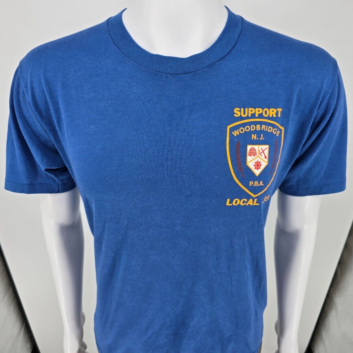 Vintage 1980s Blue Support Woodbridge New Jersey P.B.A. Local 38 T-Shirt (L)