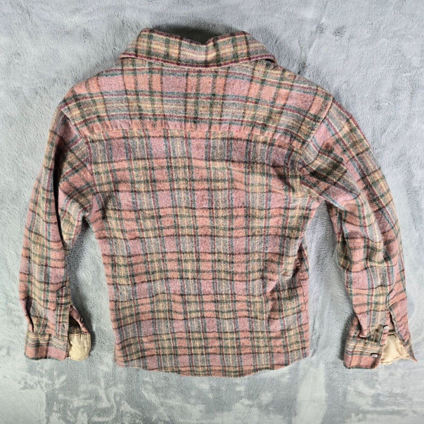Vintage 1980s Arrow Sportswear Mens Pink Plaid Wool Blend Flannel Shirt (XS/S)