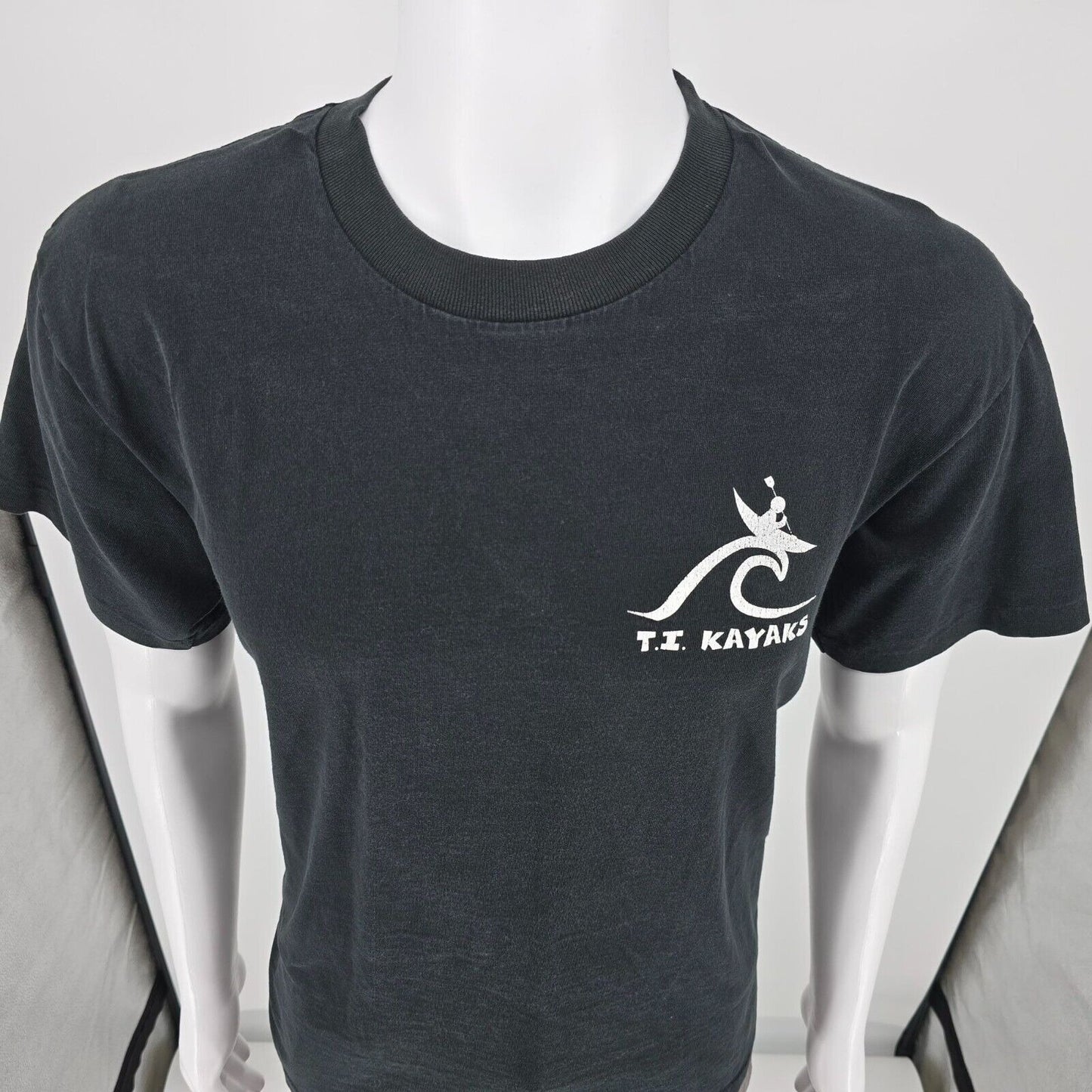 Vintage Y2K T.I. Kayaks Sea Isle City, New Jersey Single-Stitch T-Shirt (L)