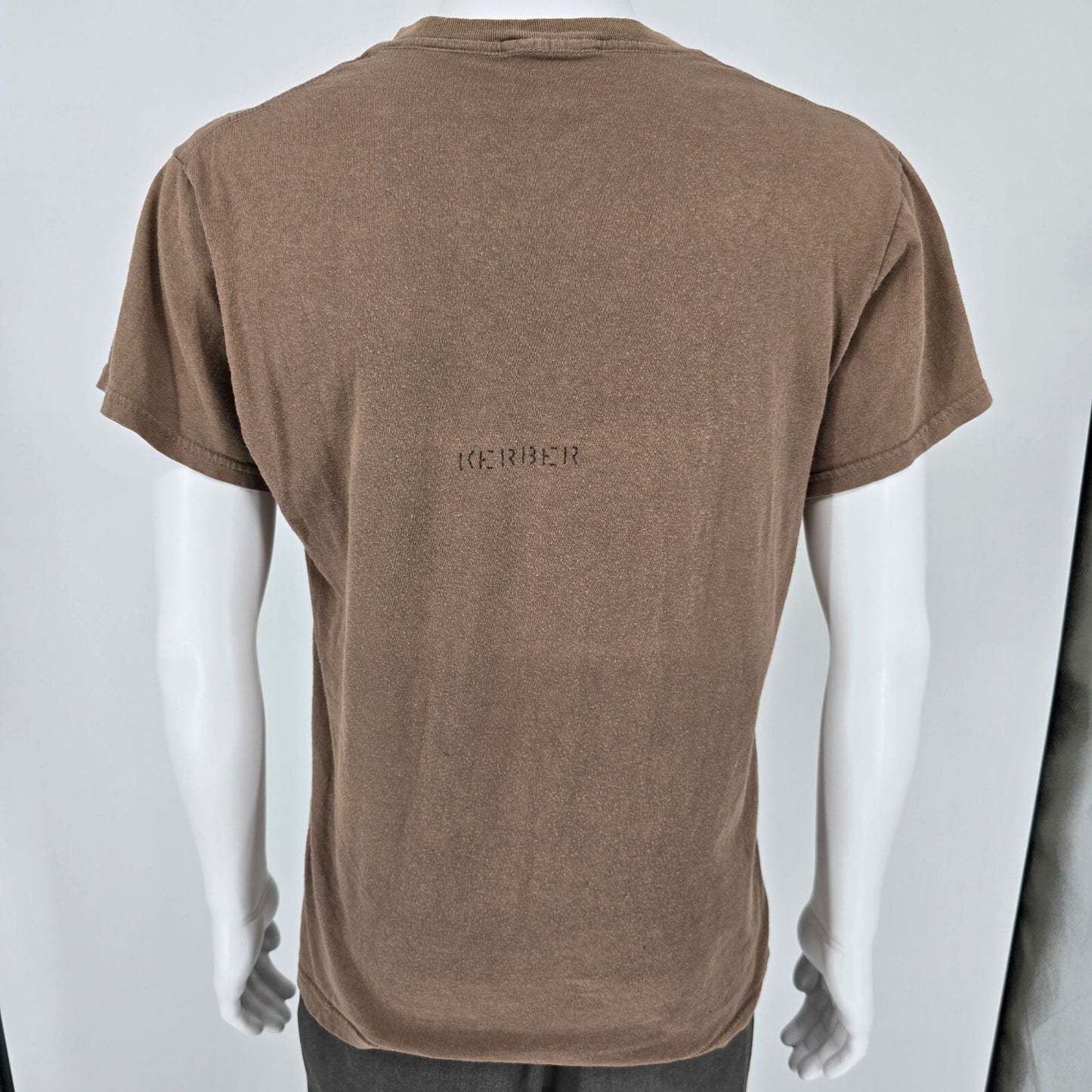 Vintage Y2K "KERBER" Name Stencil Military Brown U.S. Army Style T-Shirt (M/L)