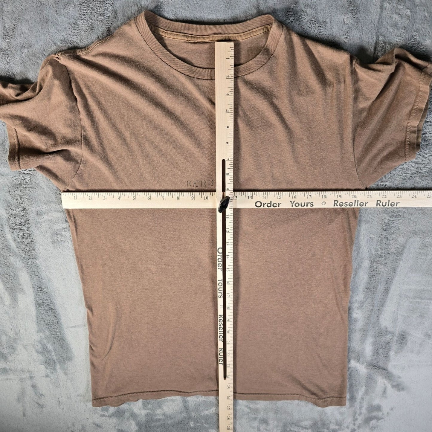 Vintage Y2K "KERBER" Name Stencil Military Brown U.S. Army Style T-Shirt (M/L)