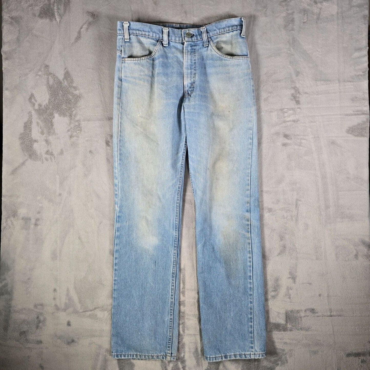 Vintage Distressed 1980s Levi's 700 Series Light Wash Blue Denim Jeans (33x32)
