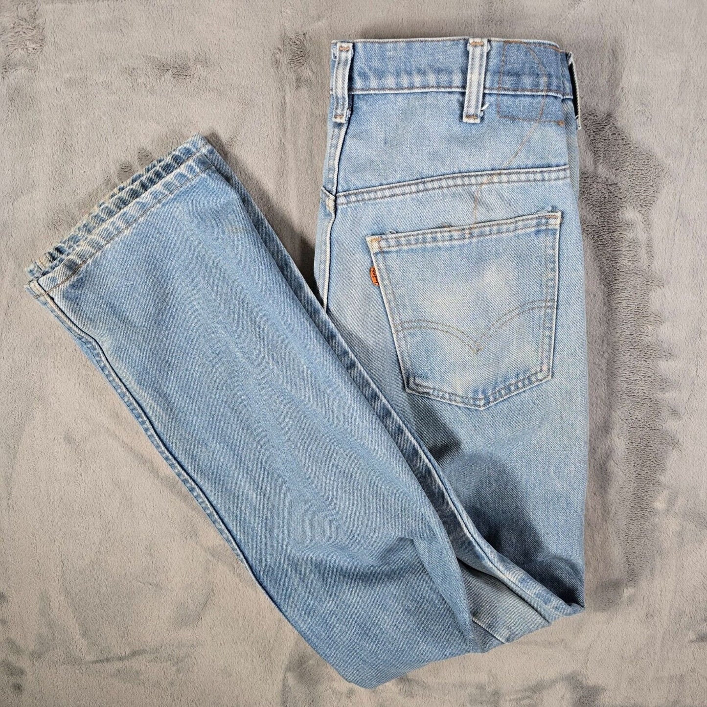 Vintage Distressed 1980s Levi's 700 Series Light Wash Blue Denim Jeans (33x32)