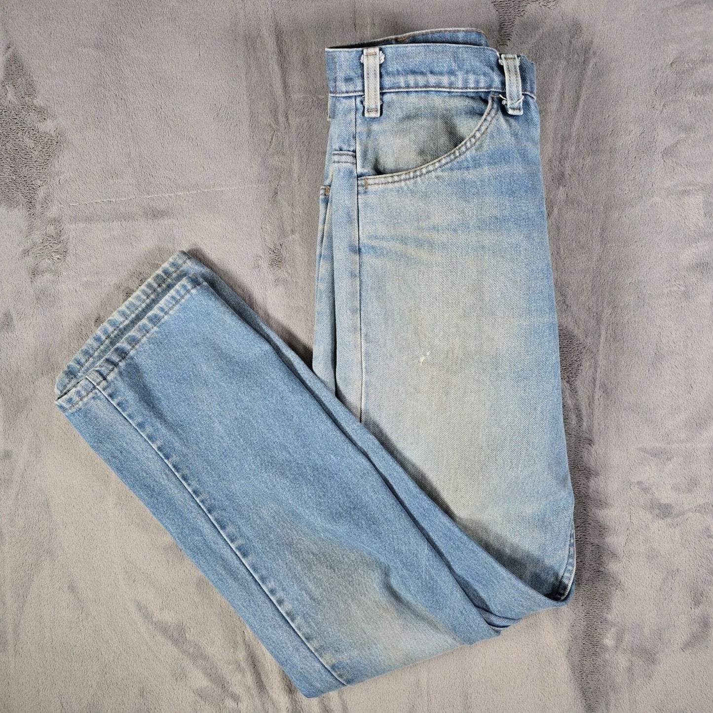 Vintage Distressed 1980s Levi's 700 Series Light Wash Blue Denim Jeans (33x32)
