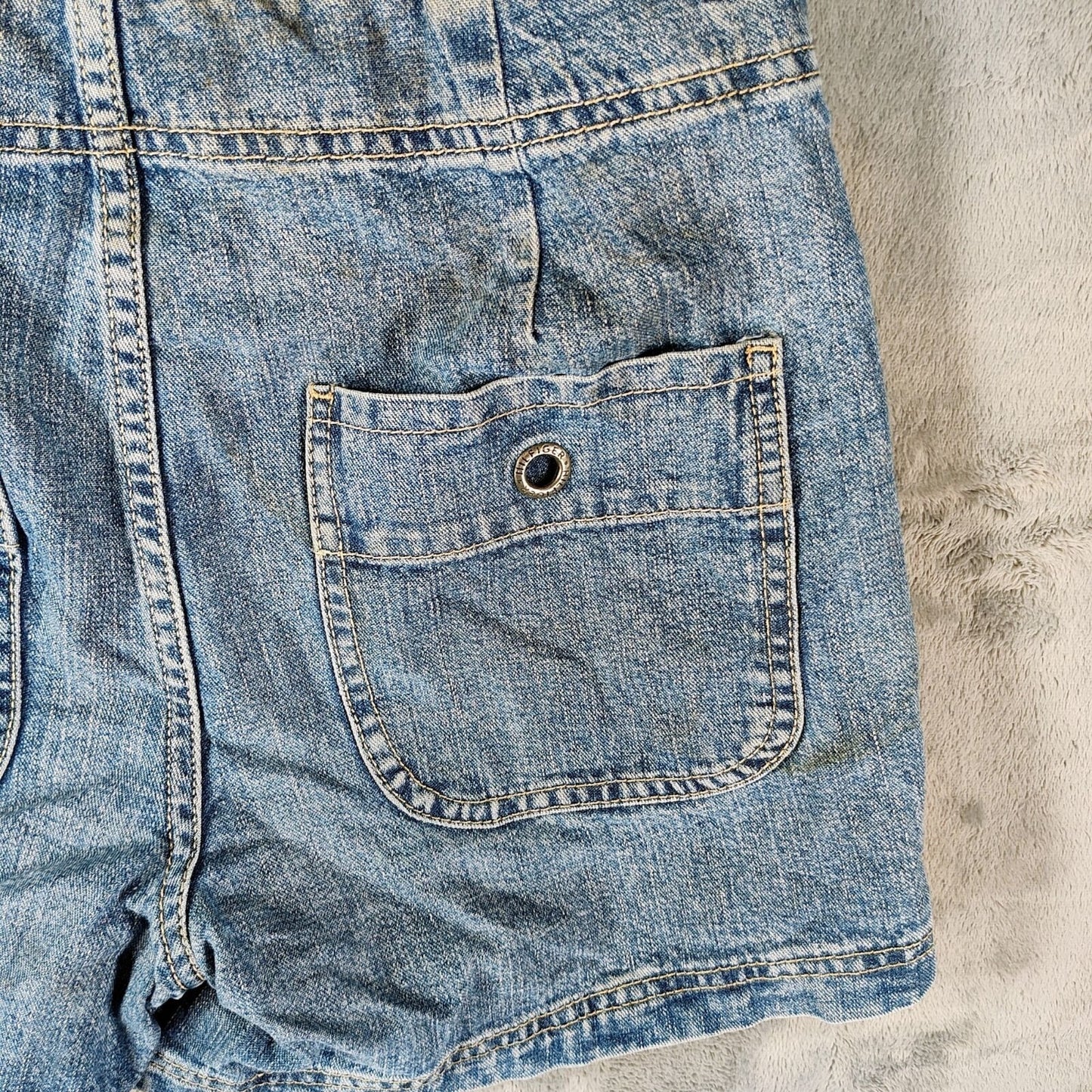 Tommy Hilfiger Jeans Y2K 2003 Women's Blue Jean Denim Shorts (Size 4) *Flawed