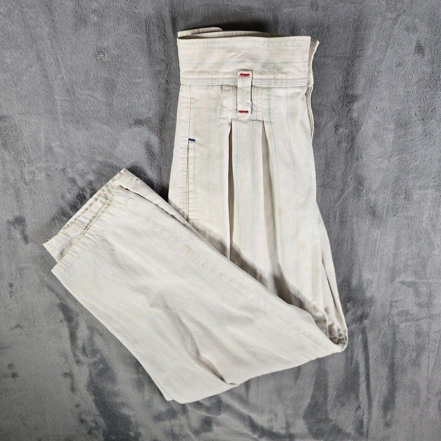 Vintage 1980s Distressed Lee "Puttering Around" Striped Golf Jeans (Juniors 13)
