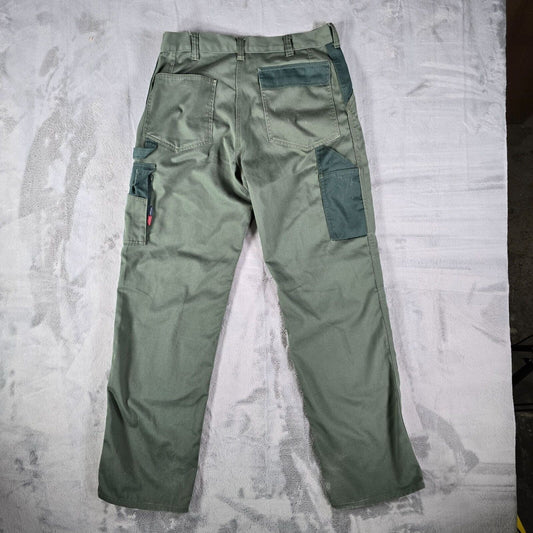 2010s Distressed Fristads Kansas Luxe Double Knee Green Cargo Pants (33x31)