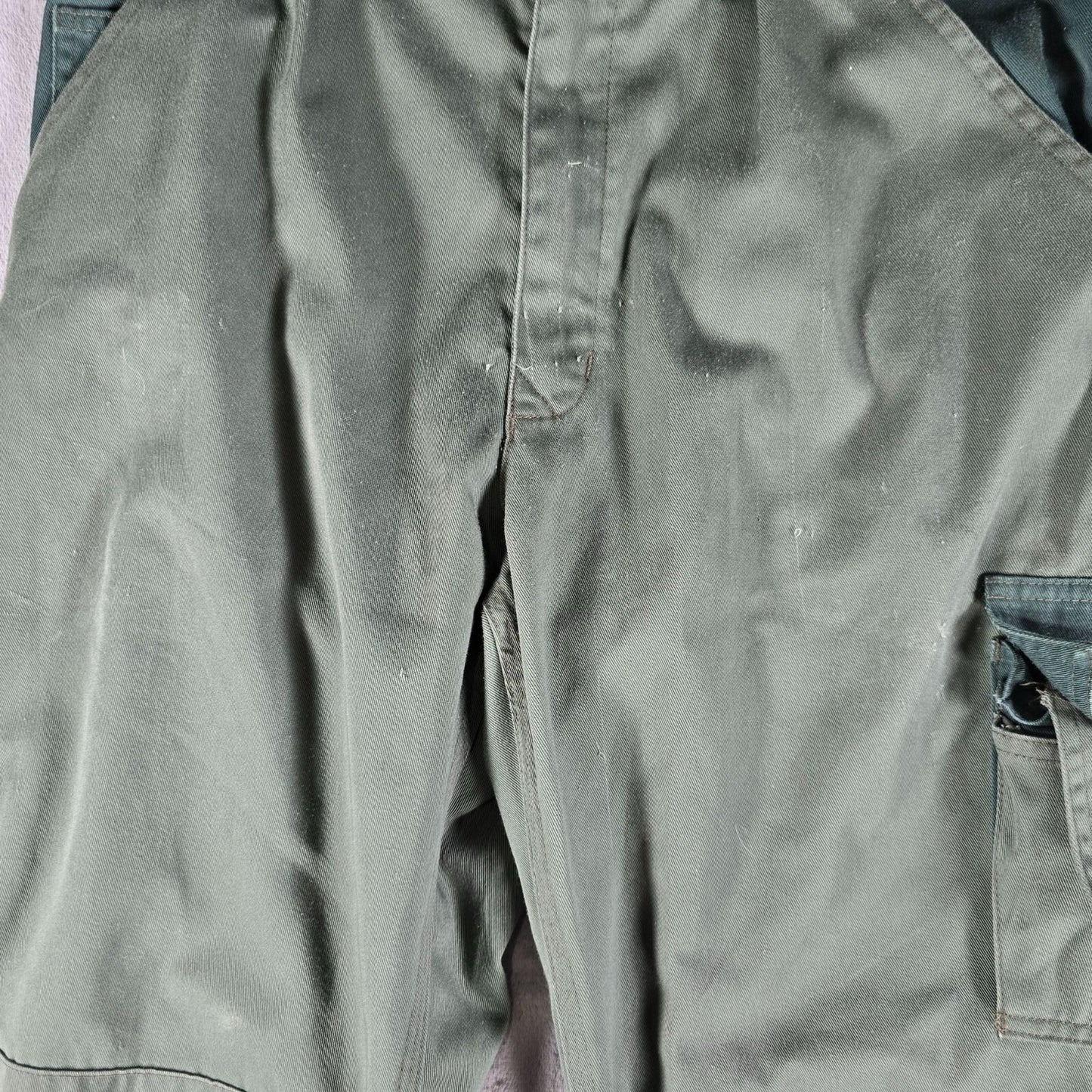 2010s Distressed Fristads Kansas Luxe Double Knee Green Cargo Pants (33x31)