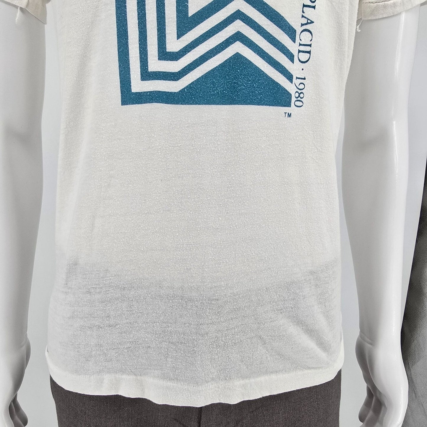 Vintage 1980s XII Olympic Winter Games Lake Placid 1980 White T-Shirt (S/M)
