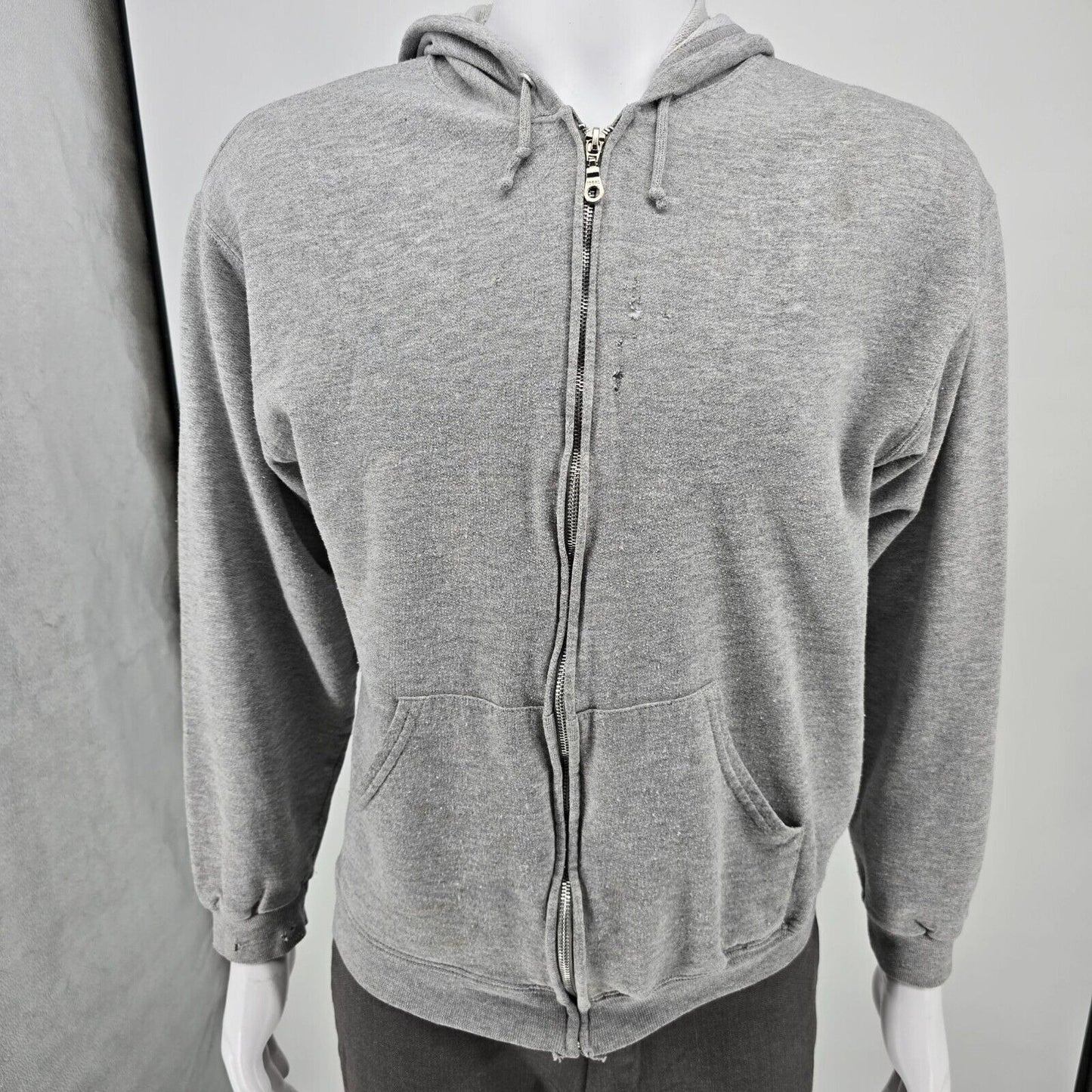 Distressed Vintage Y2K Jerzees Gray Terry-Lined Full-Zip Hooded Sweatshirt (M)