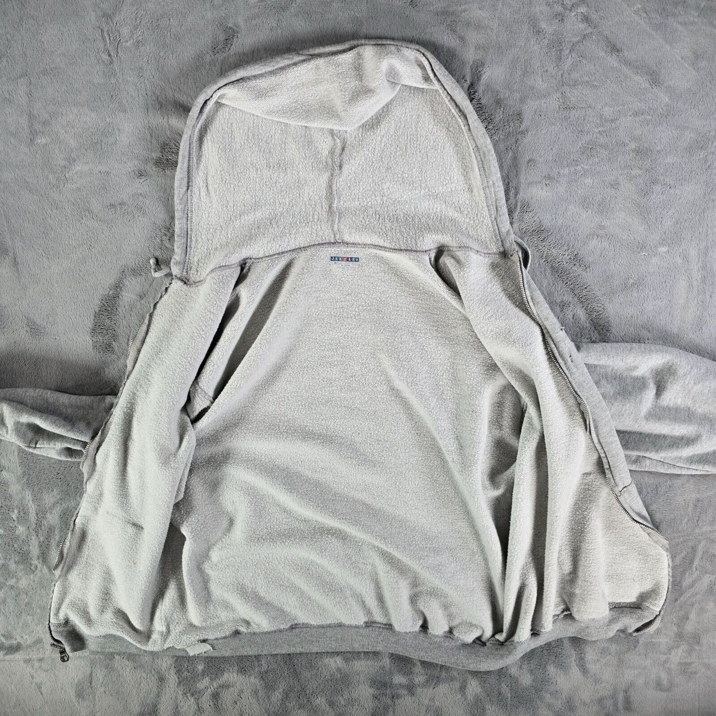 Distressed Vintage Y2K Jerzees Gray Terry-Lined Full-Zip Hooded Sweatshirt (M)