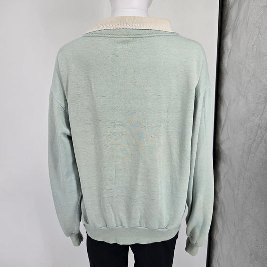 Distressed Vintage 1990s Women's Kitten Graphic Collared Sweatshirt (L/XL)