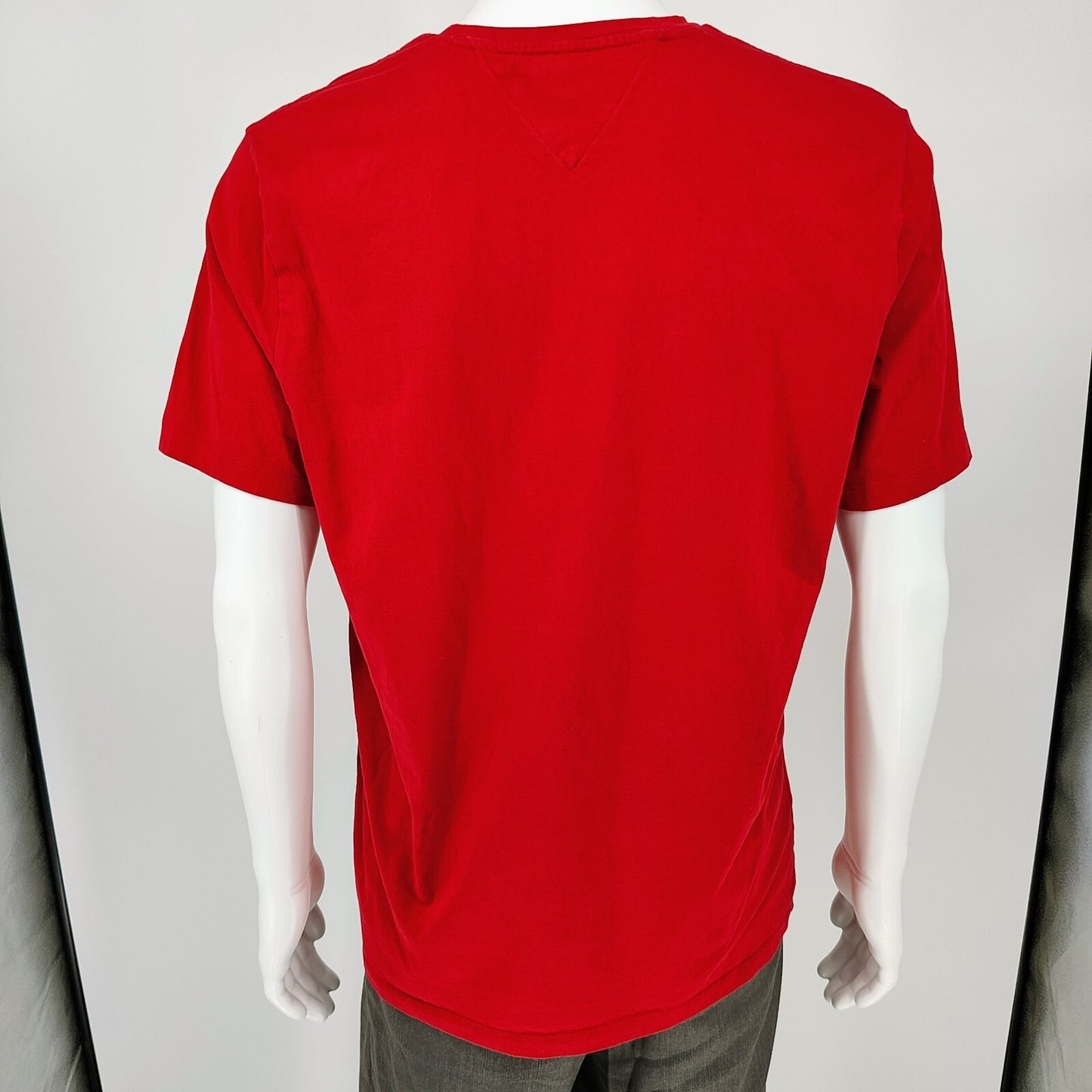 Tommy Hilfiger Men's Colorblock Stripe Red Crewneck T-Shirt (XL)