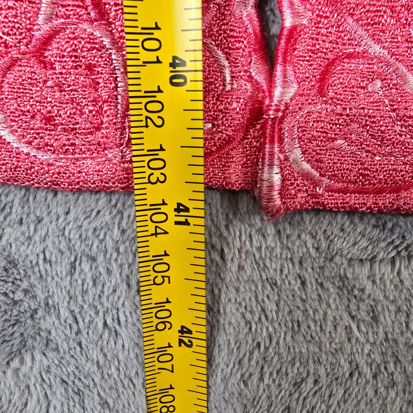 Vintage 1960s Hanas Clothiers Hong Kong Pink Open Front Cutwork Coat (L)