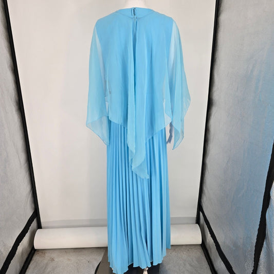 Vintage 1970s Sky Blue Maxi Dress/Chiffon Cape Overlay Formal Two-Piece Set (M)