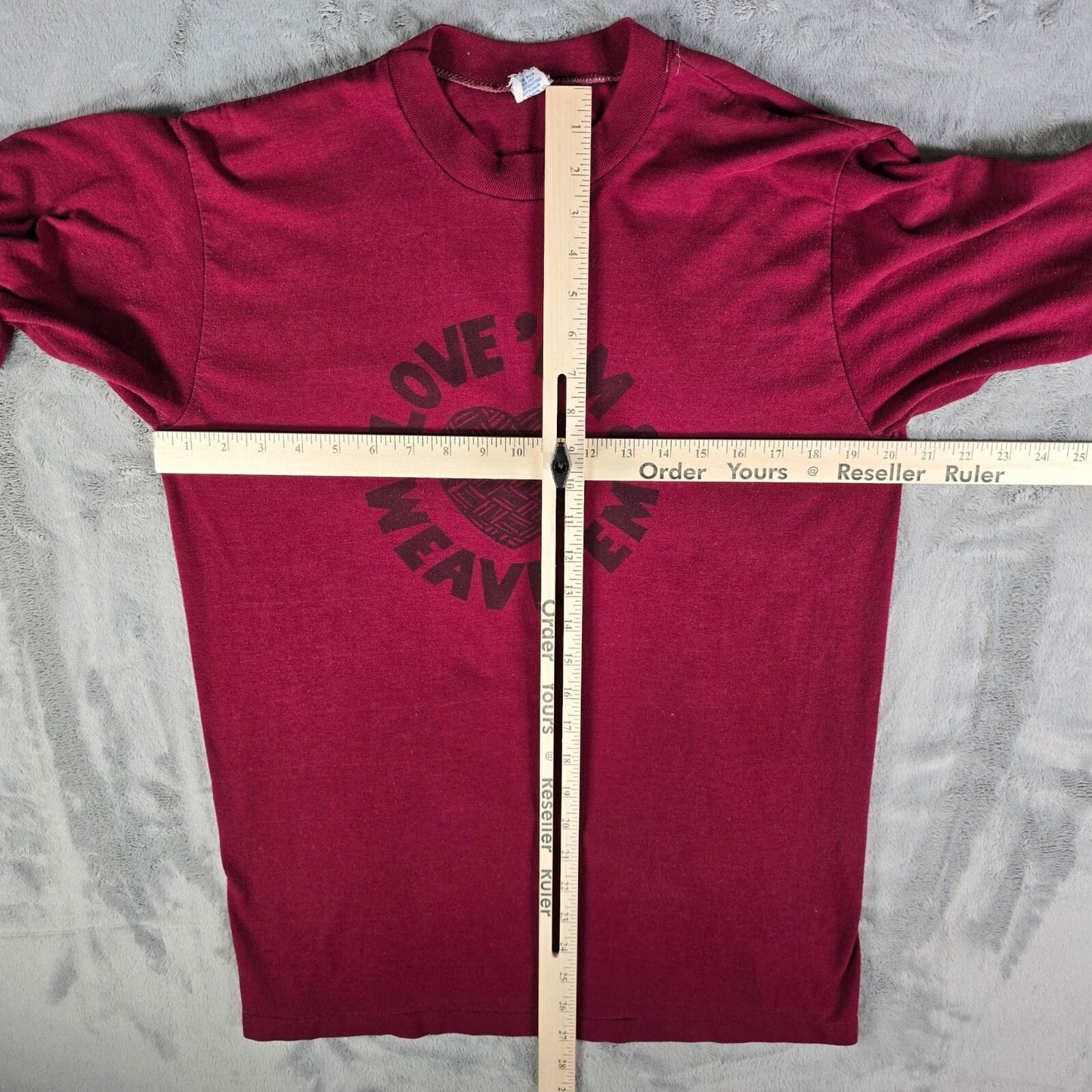 Vintage 1980s Russell "Love 'Em and Weave 'Em" Paper Weaving T-Shirt (M/L)