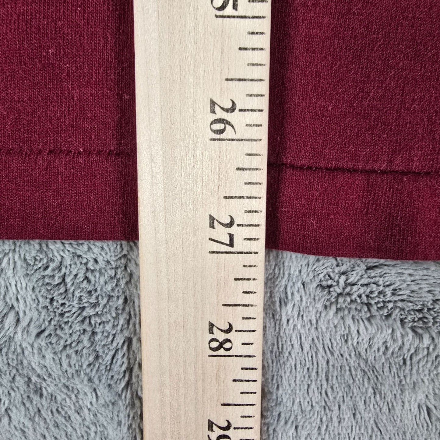 Vintage 1980s Russell "Love 'Em and Weave 'Em" Paper Weaving T-Shirt (M/L)