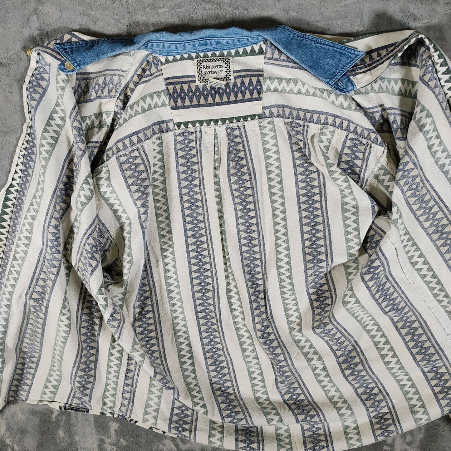 Vintage Rhinoceros Sportswear Mens Denim Collar Aztec Print Button-Up Shirt (XL)