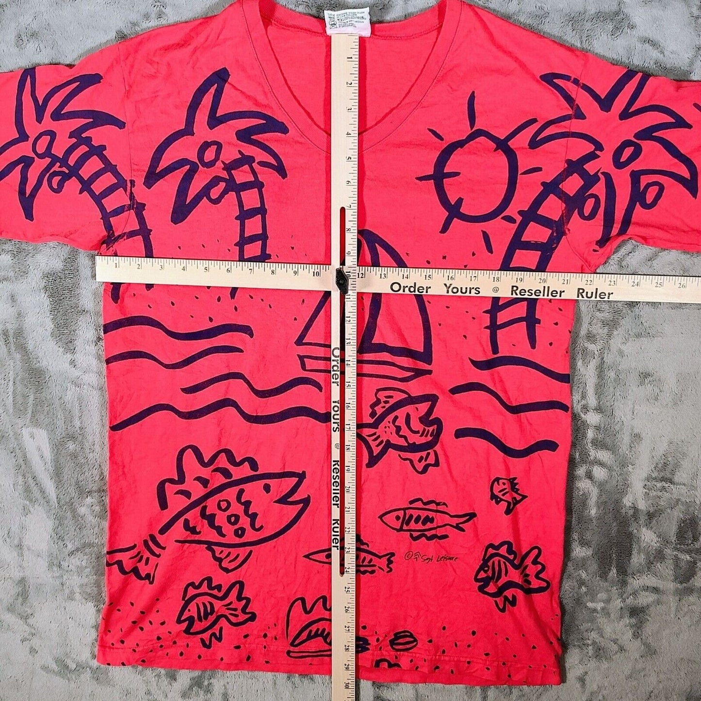 Vintage 1990 Sgt. Leisure All Over Print Red Graphic V-Neck T-Shirt (L)