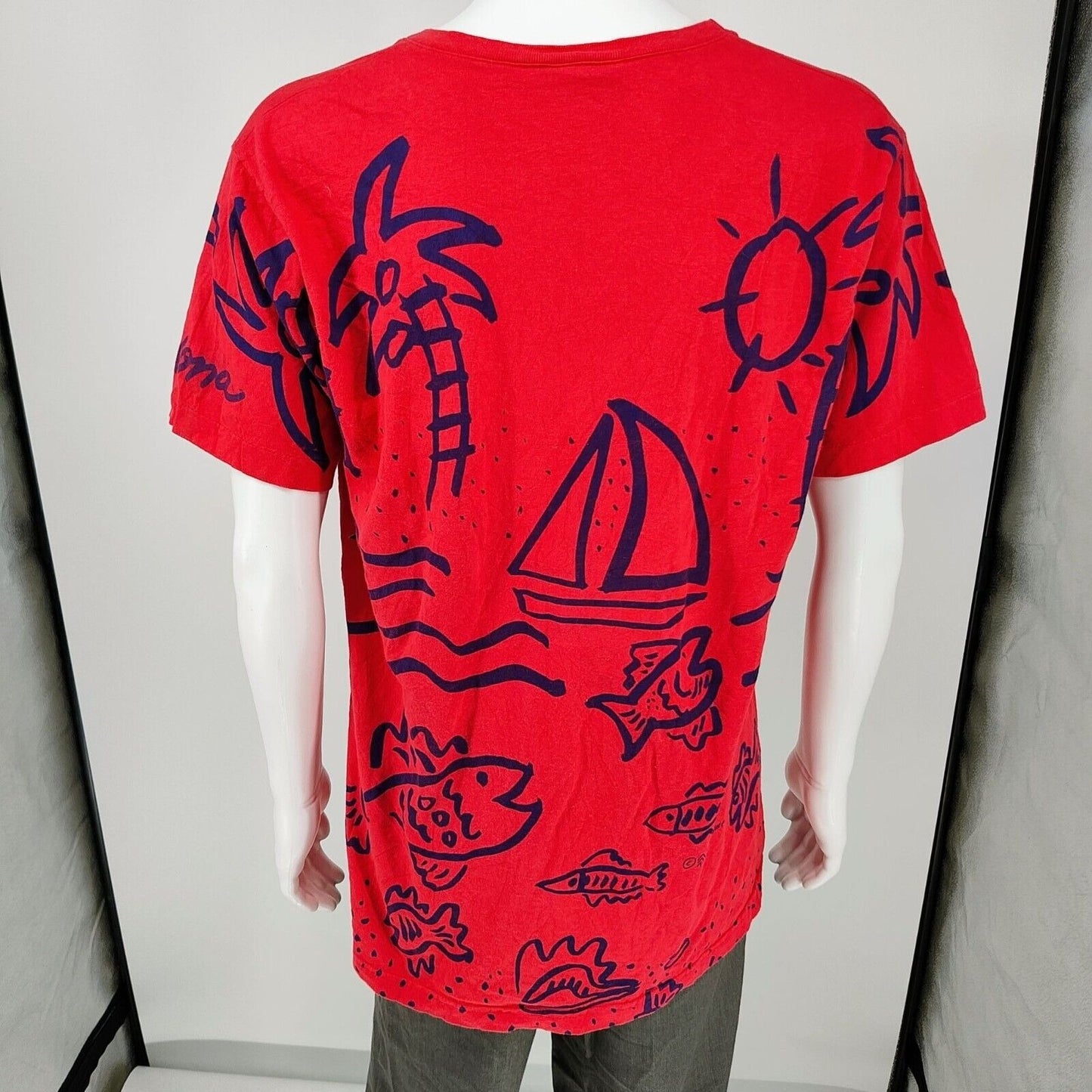 Vintage 1990 Sgt. Leisure All Over Print Red Graphic V-Neck T-Shirt (L)