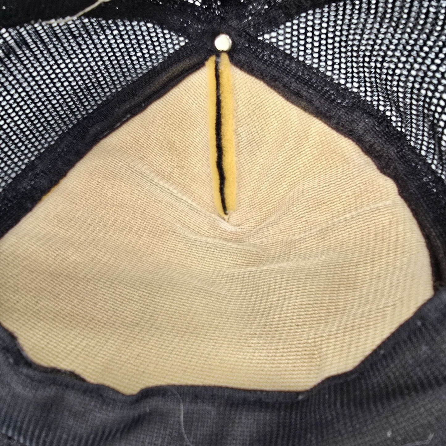 Vintage 80s/90s Embroidered "p" Logo Mesh Back Black Speedway Trucker Hat