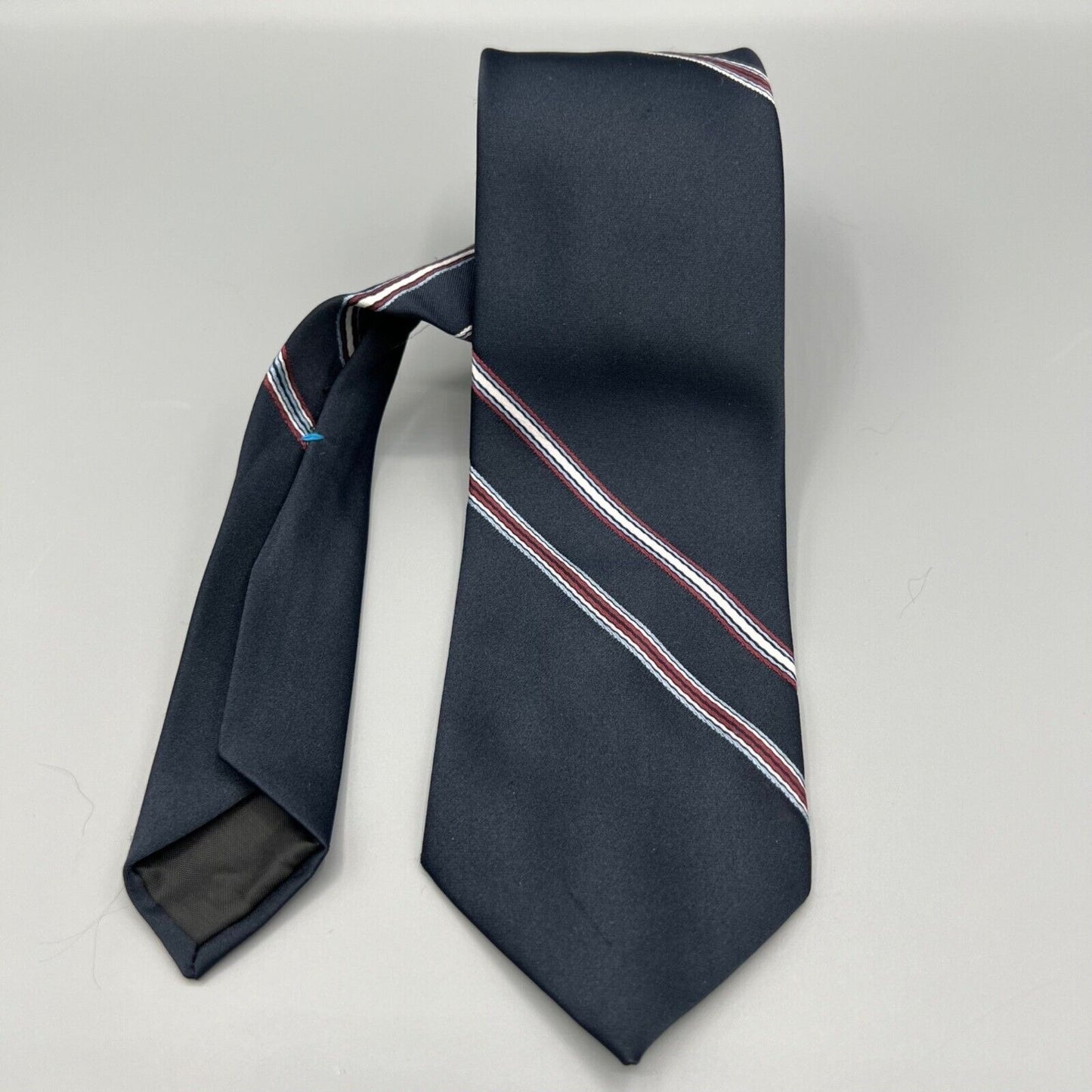 Vintage 1960s Wemlon Wash'N'Wear by Wembley Navy Blue Striped Mens Necktie