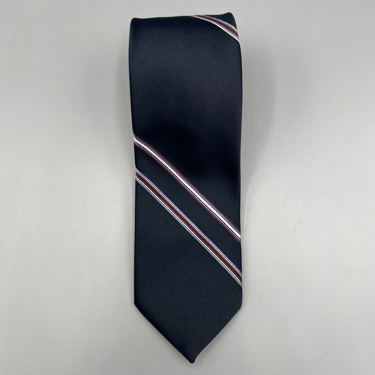 Vintage 1960s Wemlon Wash'N'Wear by Wembley Navy Blue Striped Mens Necktie