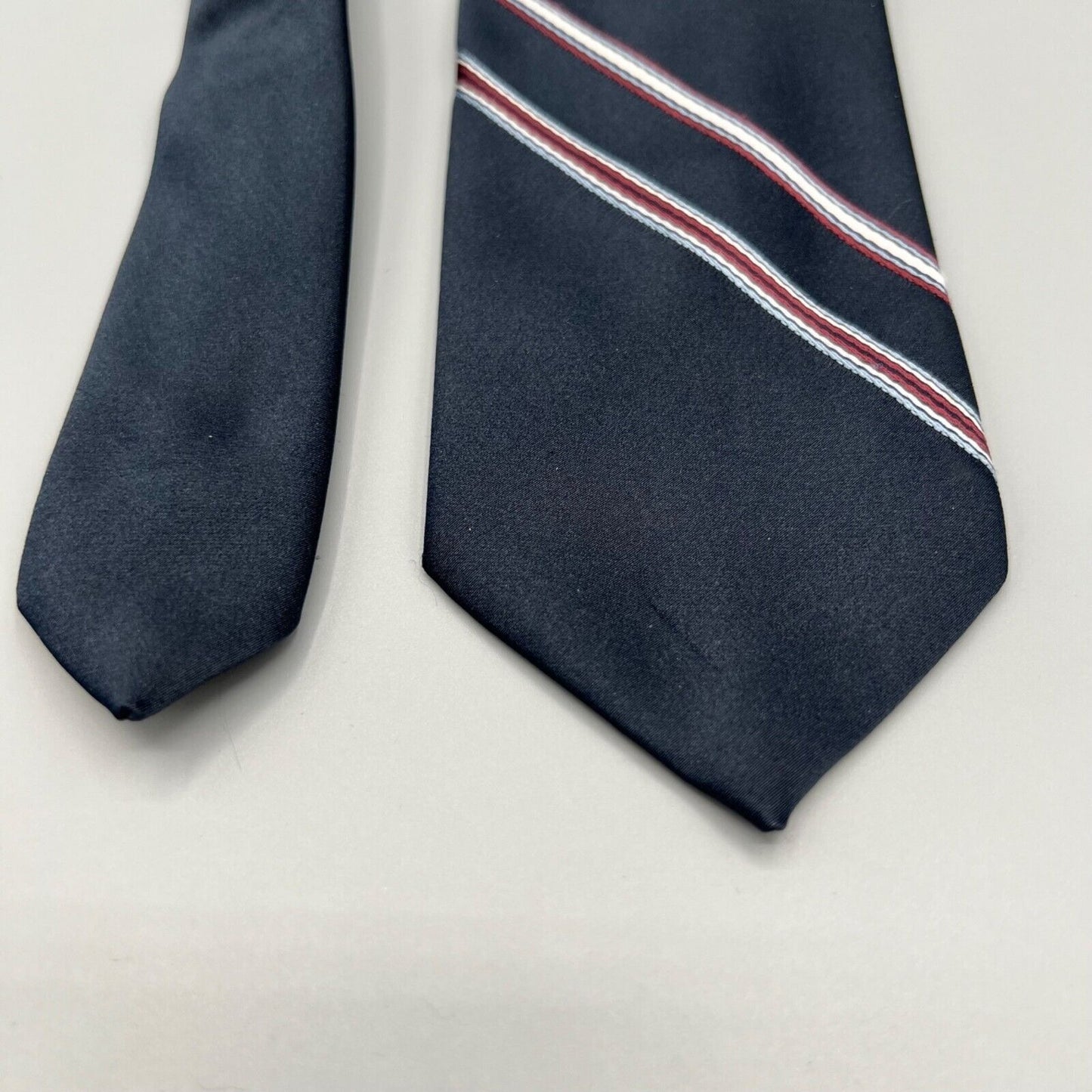 Vintage 1960s Wemlon Wash'N'Wear by Wembley Navy Blue Striped Mens Necktie