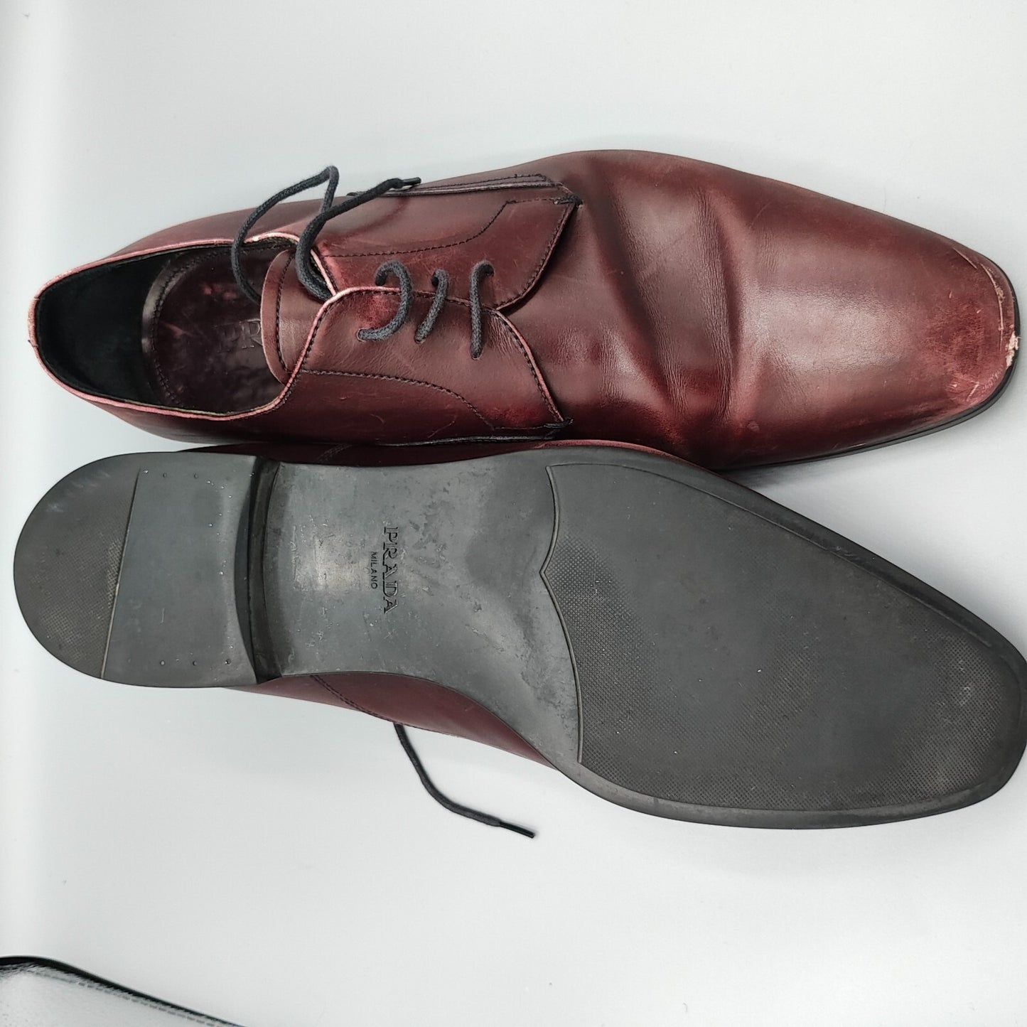 Prada Milano Made in Italy Burgundy Leather Round-Toe Derby Shoes (Mens 10.5)