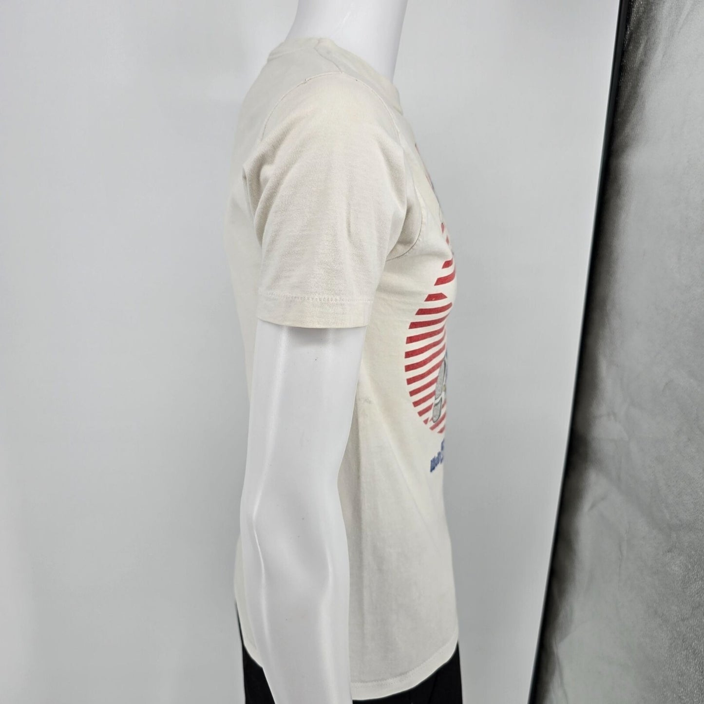 Distressed Vintage 1980s Walt Disney World Patriotic Mickey Mouse T-Shirt (S)