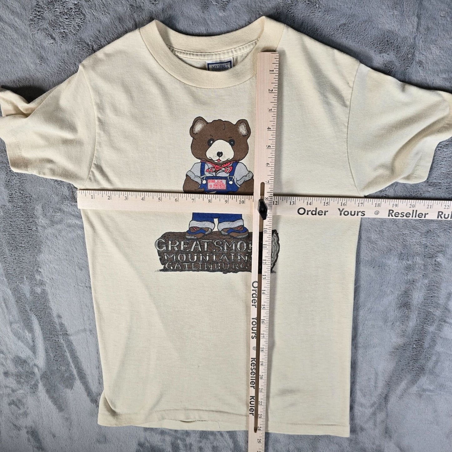 Vintage 1980s Great Smoky Mountains Gatlinburg, TN Bear Graphic T-Shirt (S)