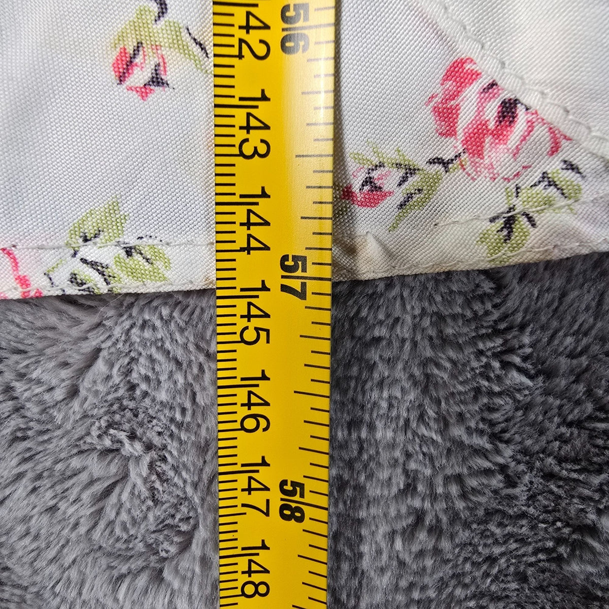 Vintage 1930s Floral Rosebud Print Bias Cut Floor Length Nightgown (M) *Flaws