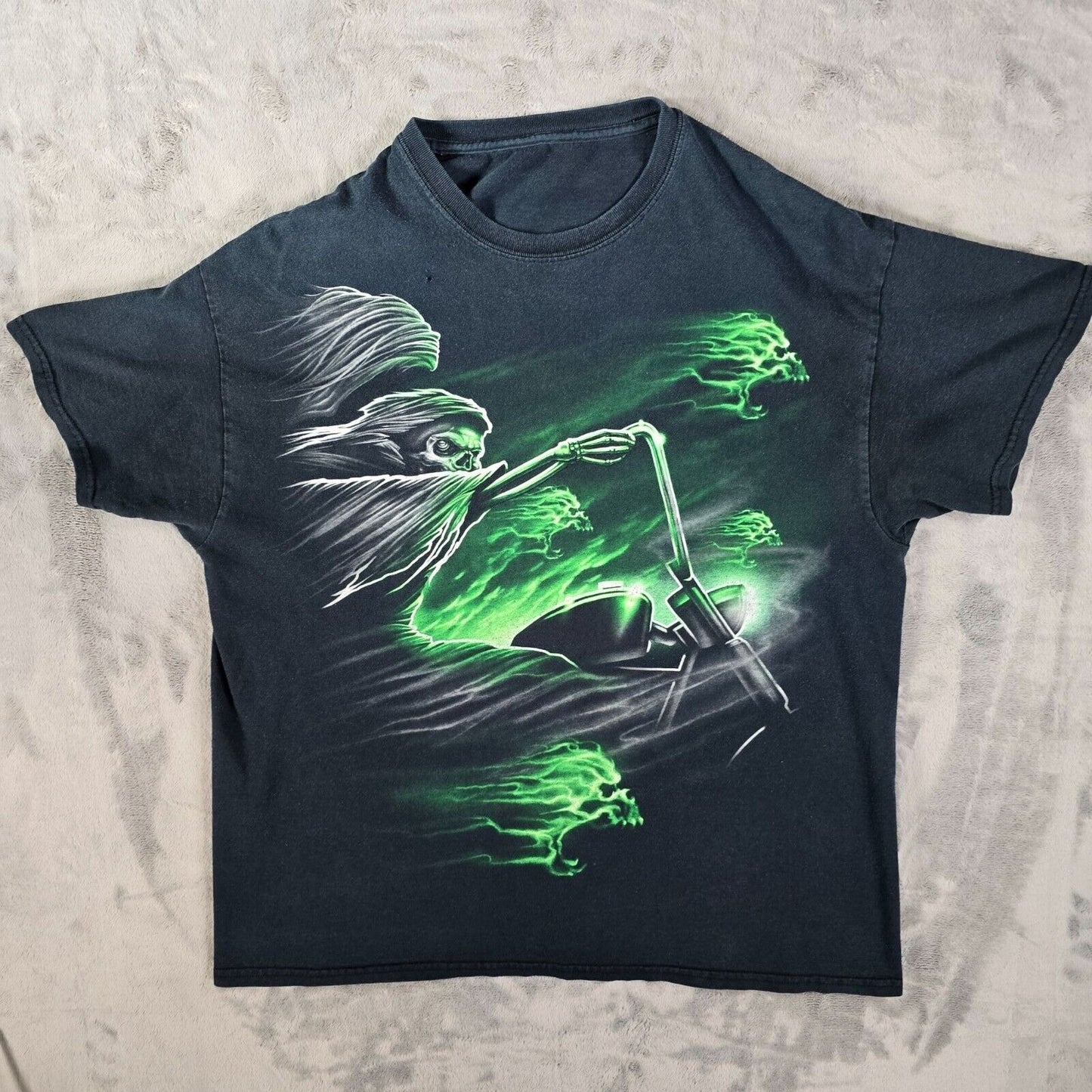 Vintage Y2K Grim Reaper/Ghost Rider Motorcycle Biker Graphic T-Shirt (XL)