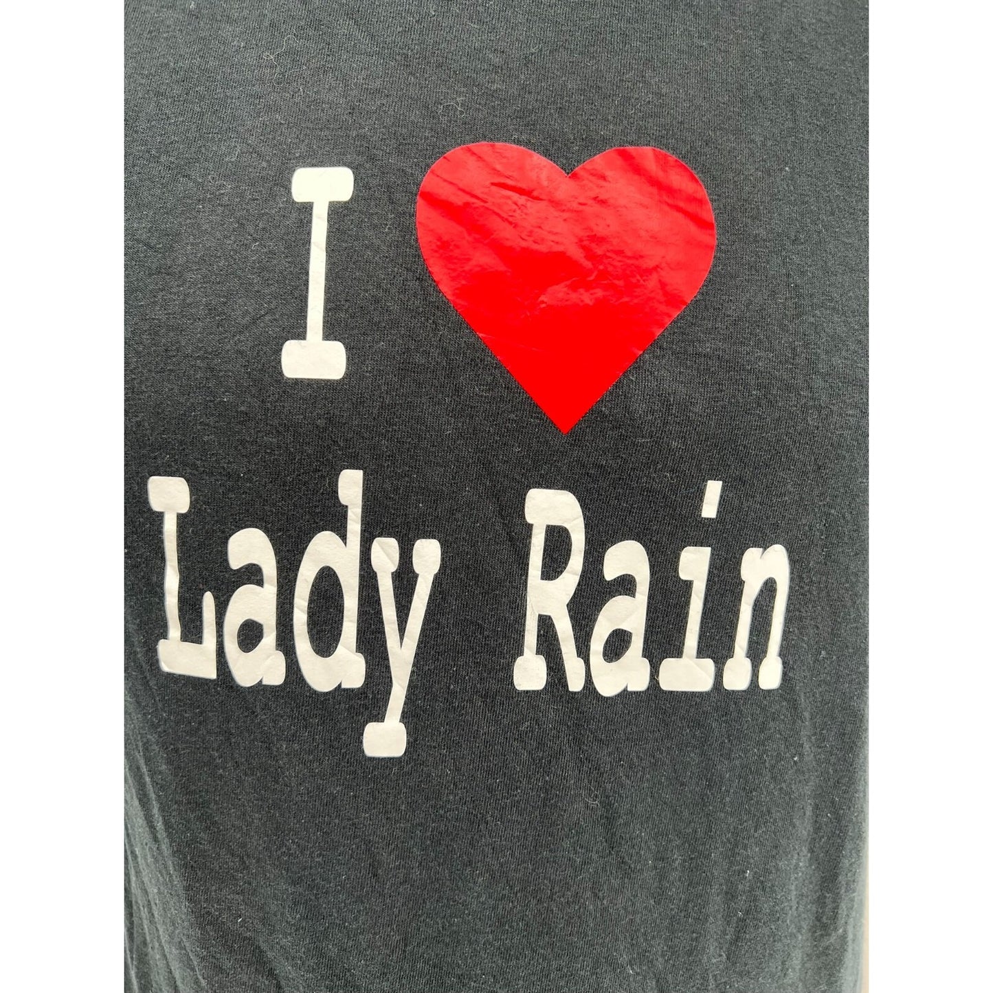 Black "I Love Lady Rain" Heart Graphic T-Shirt (Medium)