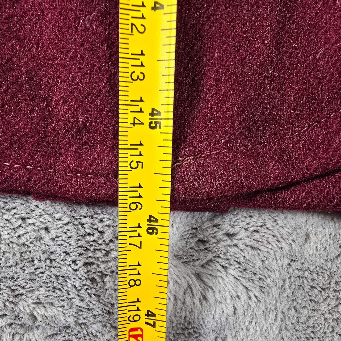 Distressed Vintage 1940s Unbranded Burgundy Wool Double-Breasted Coat (L)