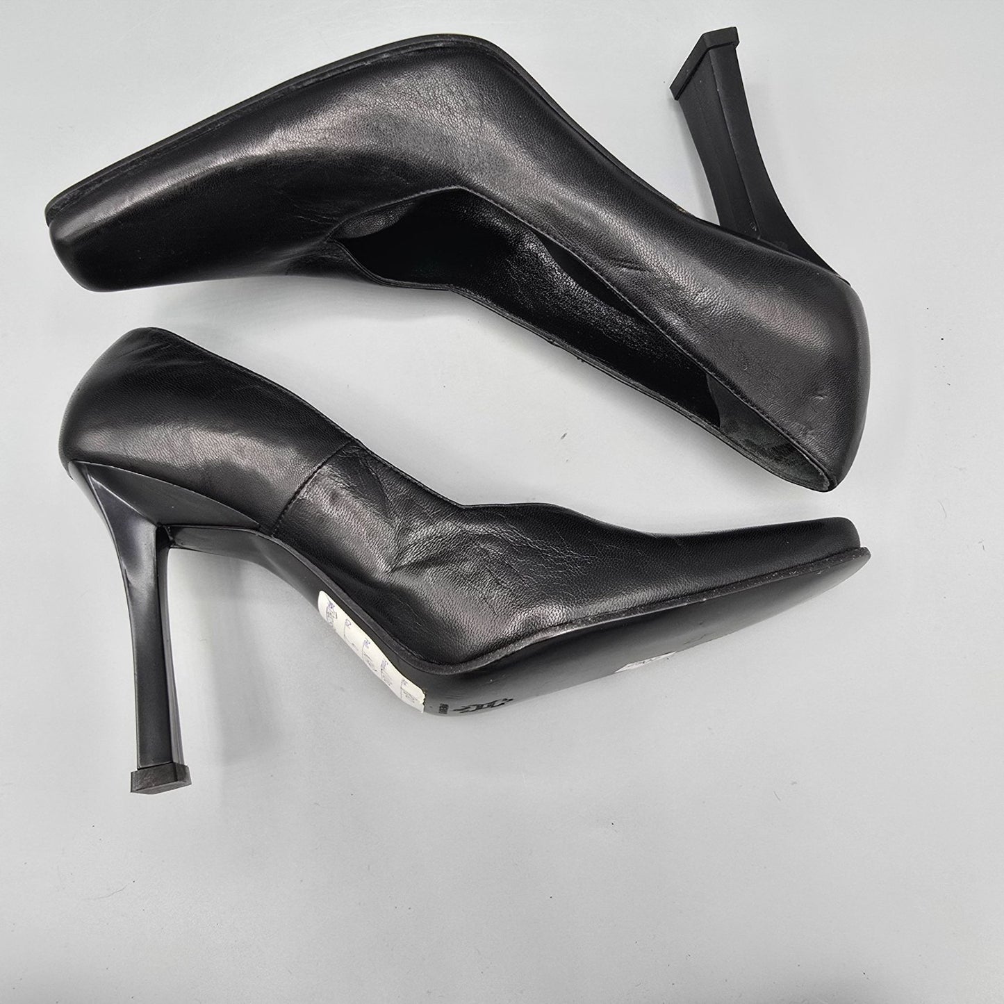 Vintage 1990s Deadstock Pari & Pari Black Nappa Leather Square-Toe Pumps (7B)