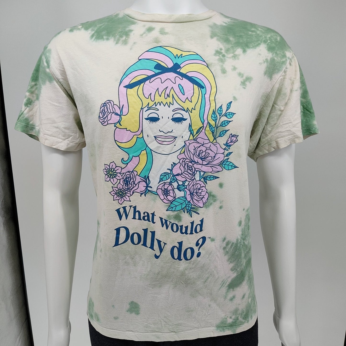 "What Would Dolly Do" Dolly Parton Tie-Dye Floral Graphic T-Shirt (Medium)