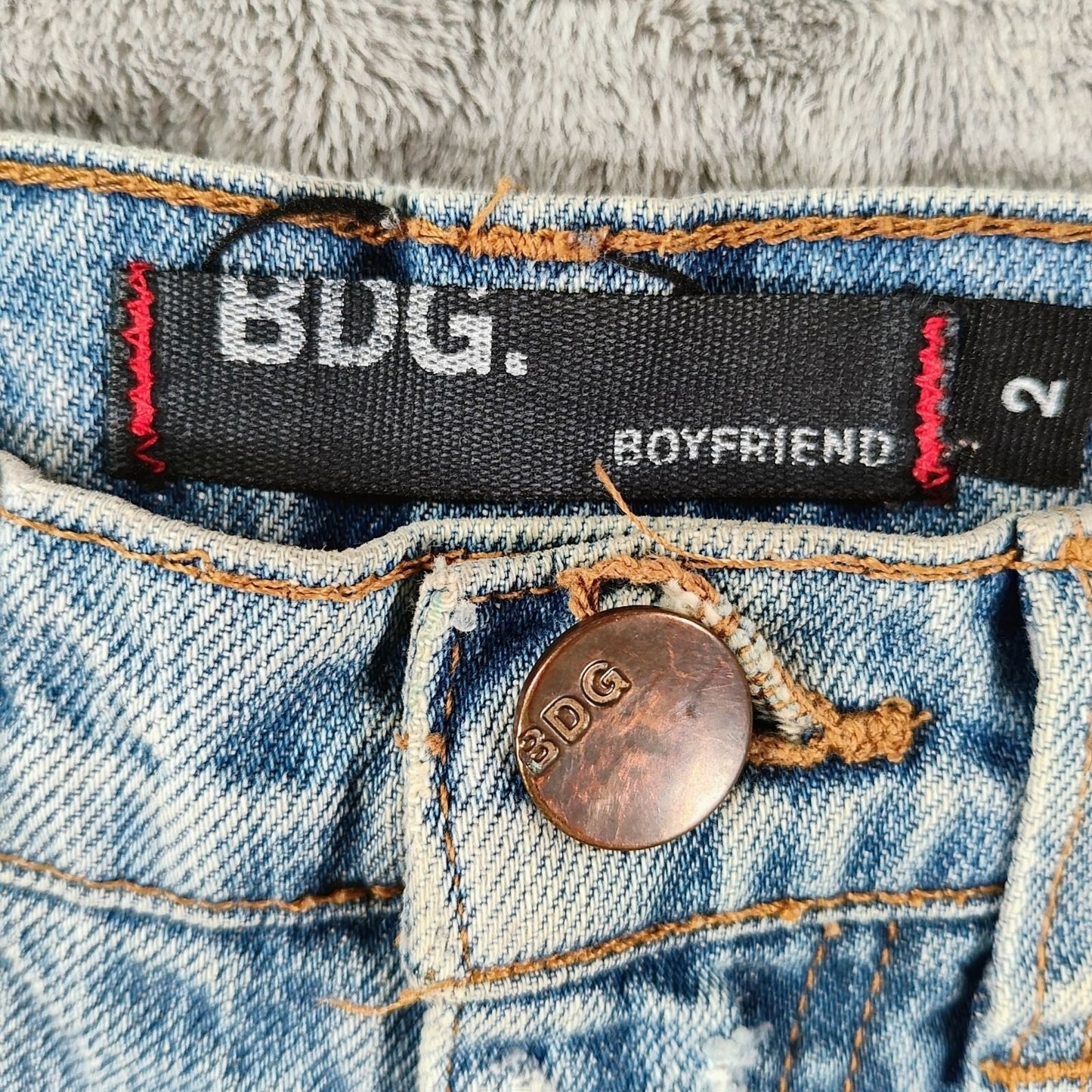 BDG Made in USA Women's Boyfriend DIY Cutoff Blue Denim Jean Shorts (Size 2)