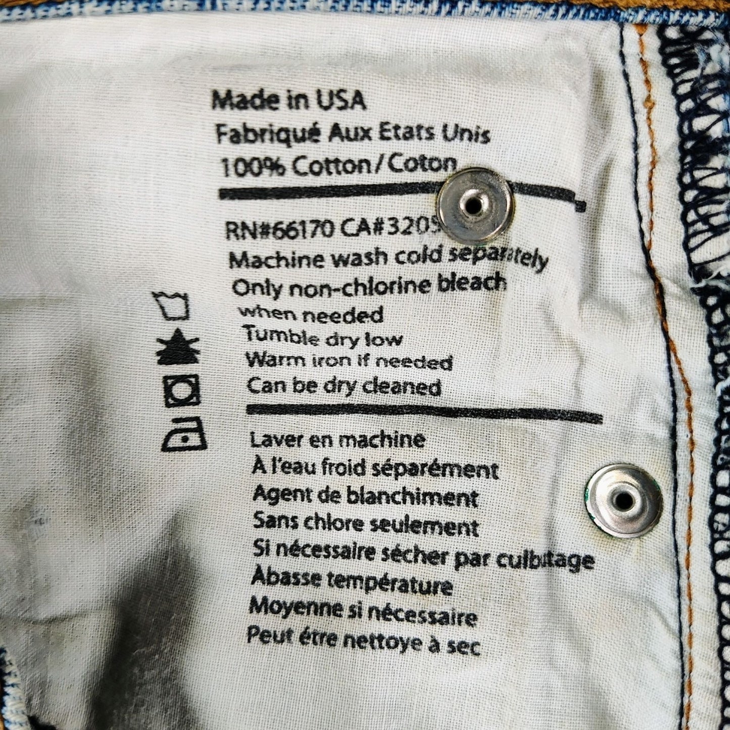 BDG Made in USA Women's Boyfriend DIY Cutoff Blue Denim Jean Shorts (Size 2)