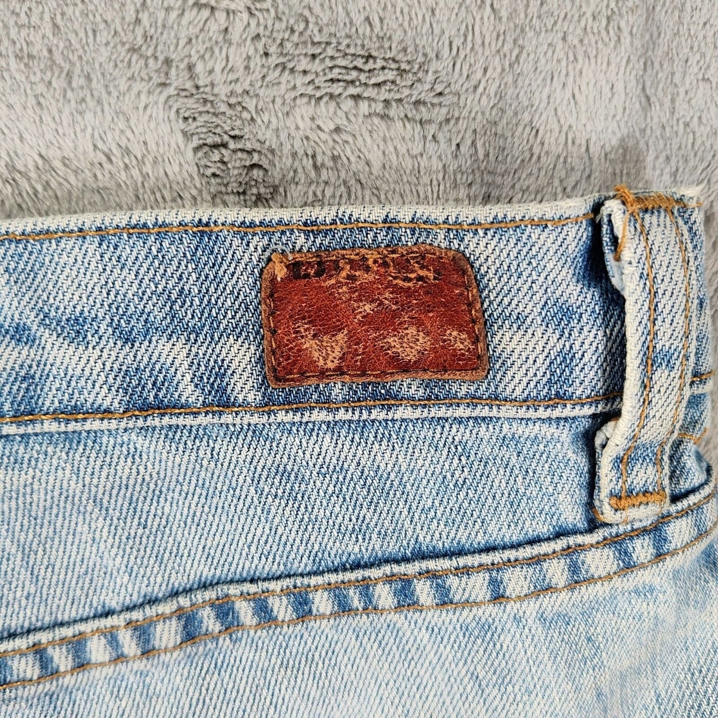 BDG Made in USA Women's Boyfriend DIY Cutoff Blue Denim Jean Shorts (Size 2)