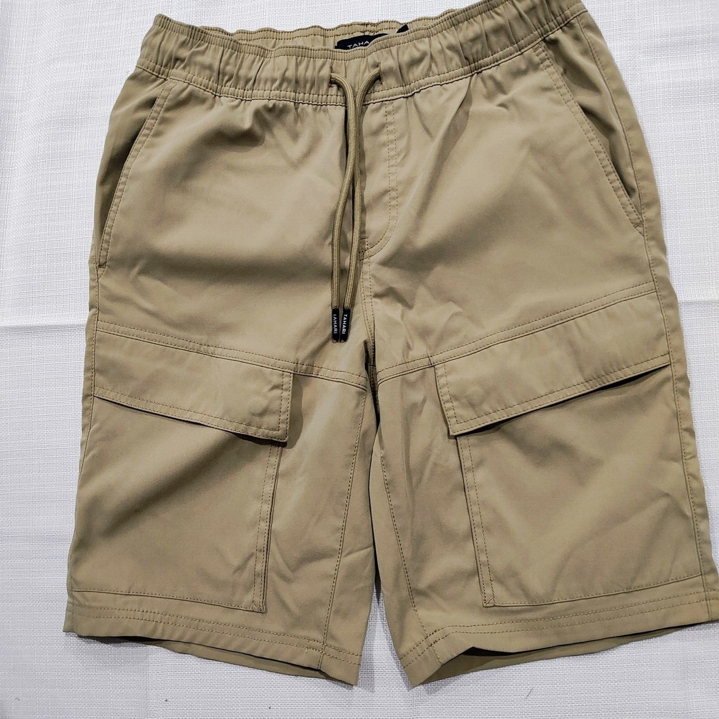 Tahari "Soho Tech Short" Pecan Elastic Waist Drawstring Cargo Shorts (Small)